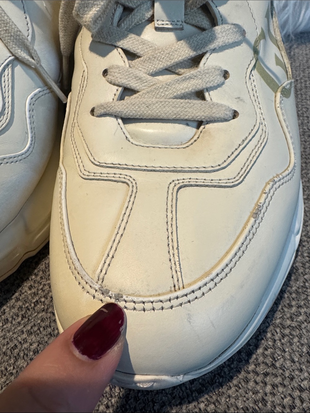 Gucci autentic Cream Leather Chunky Sneakers with Green and Red Stripe - Picture 3 of 12